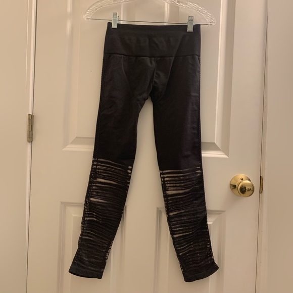 Free People Movement Barely There Leggings - Picture 3 of 4